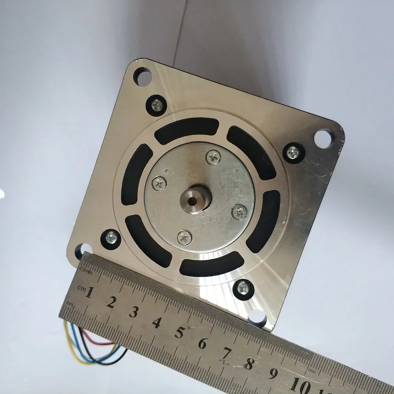 Motore passo-passo taglio filo 90BF006 Changzhou Baojun tensione trifase 24v sei 6 fili diametro albero 9 motore passo-passo