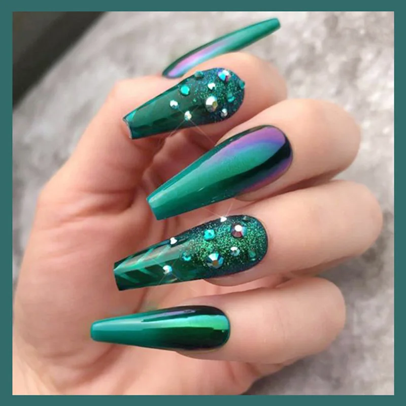 Glossy Long Coffin Press On Nails Green Gradient Style Fake Nails With Rhinestone Shiny Reusable False Nails For Women 24 Pcs