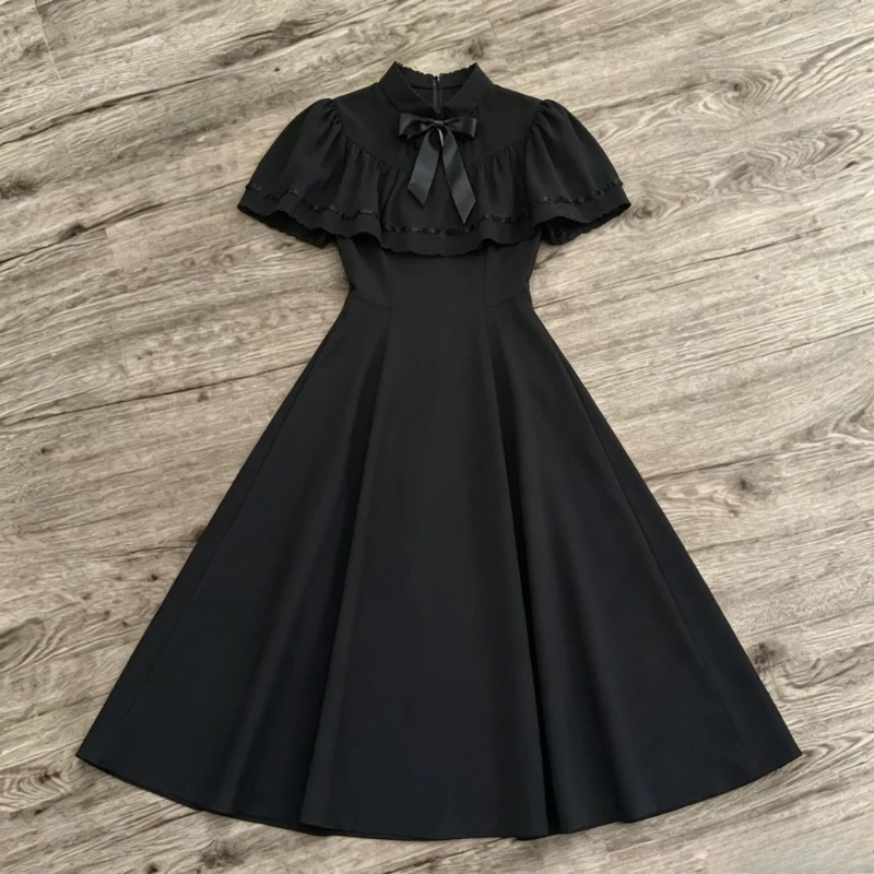 Sommerliche Gothic Y2K Slim-Spitzenkleider für Damen – Schleifenbesetzte, schmale schwarze Kleider im High-Street-Vintage-Design, einfarbige Outfits 2026