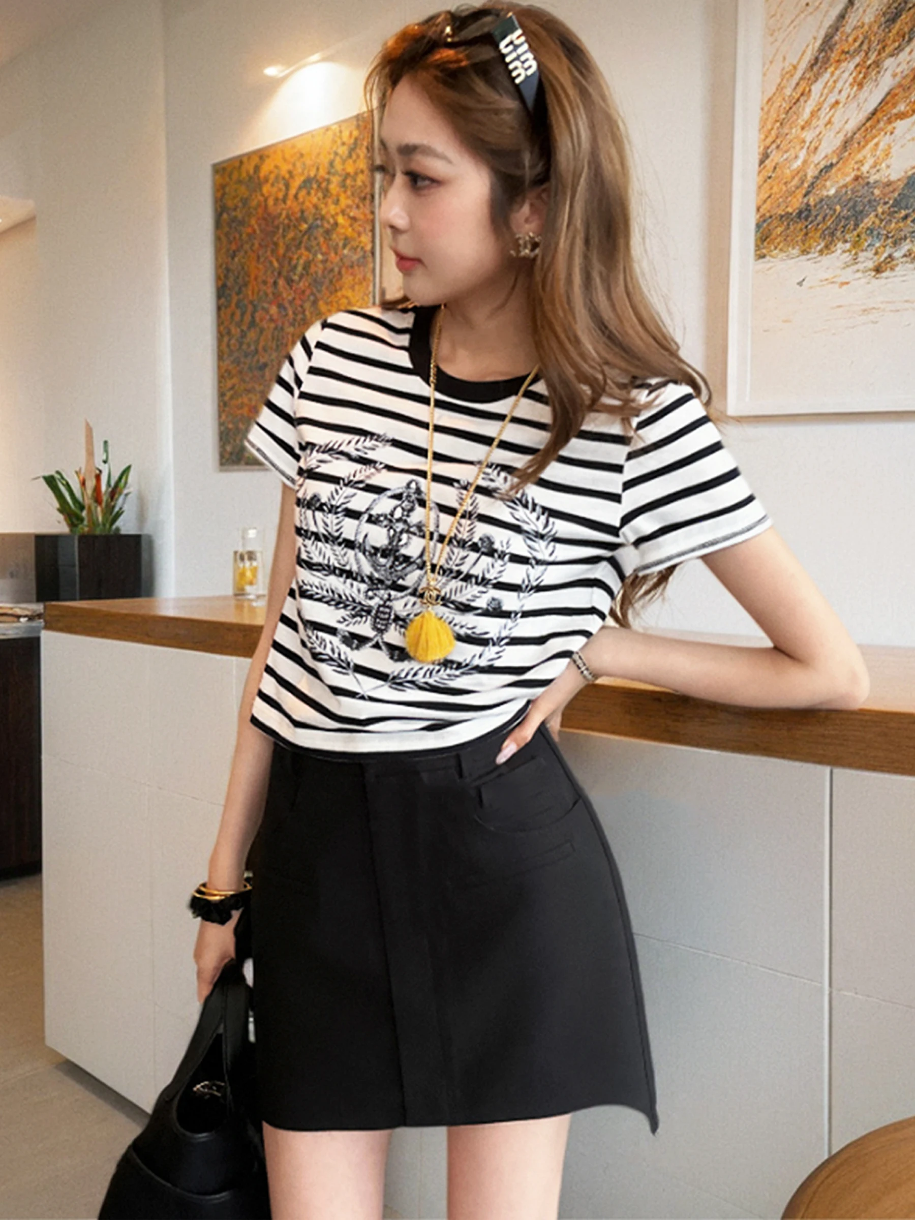 

High Waist A-Line Skirt Pants D-Ring Design Prevent Exposure Summer 2026 New Arrival Elegant Curved Hemline Commute Style