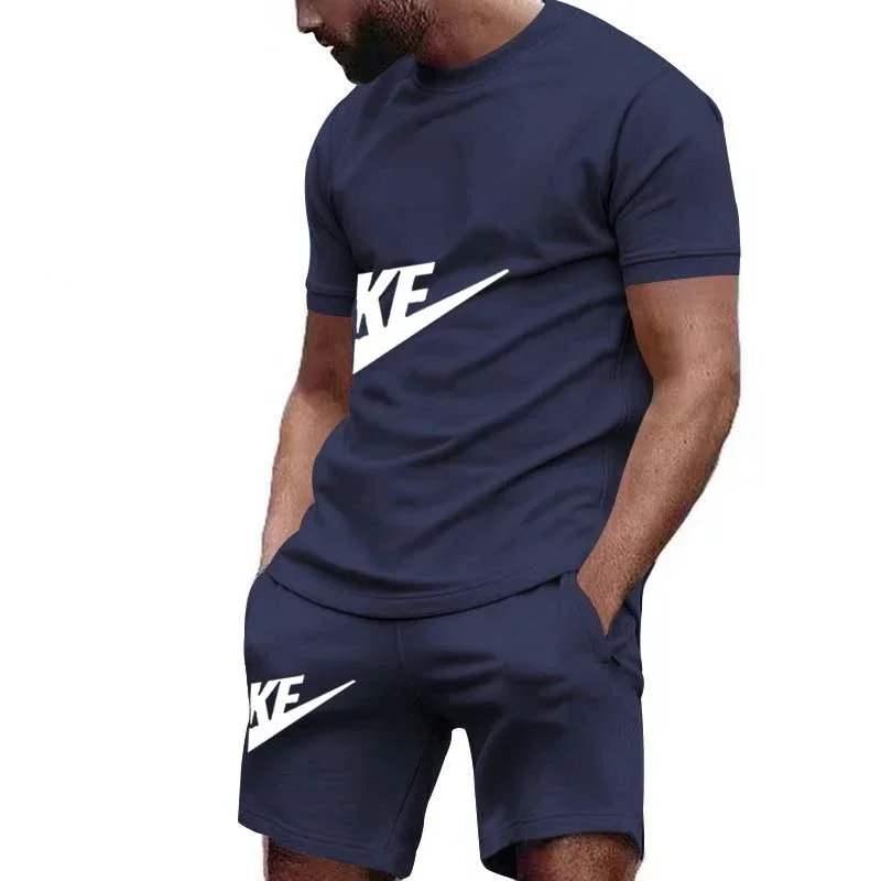 

Summer 2025 new men's casual and fashionable sportswear, comfortable and breathable material men's outdoor short-sleeved T-shirt