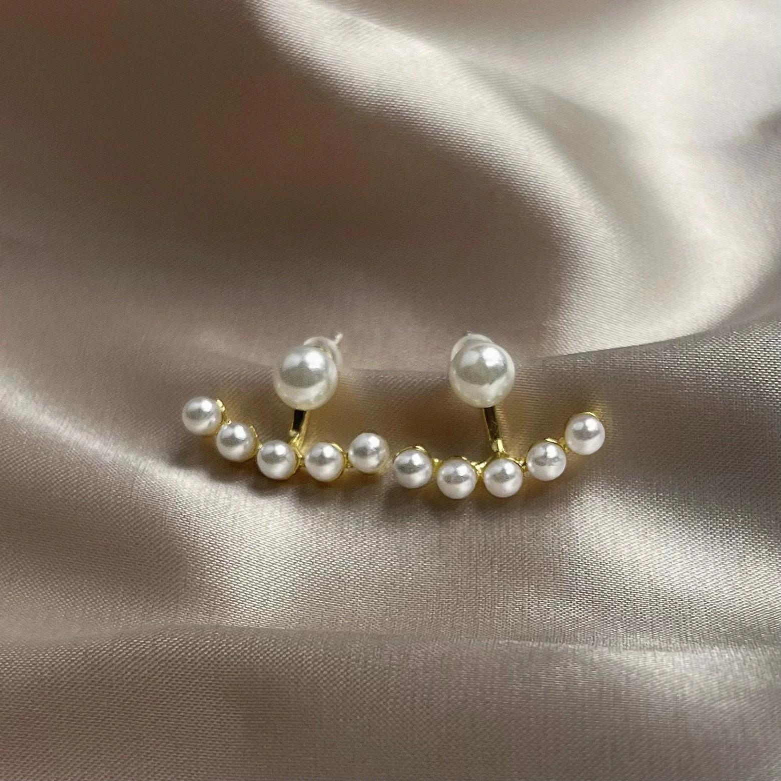 Two in One White Imitation Pearl Radial Back Post Stud Earring for Women Temperament Sweet Jewelry Christmas Girlfriend Gift
