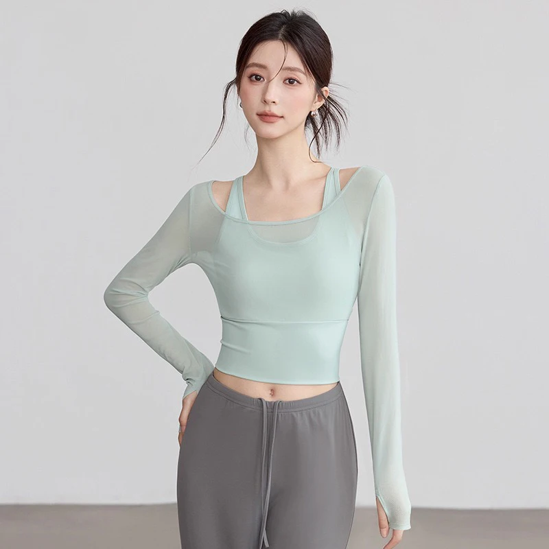 Ropa de Yoga, Tops deportivos de otoño e invierno con almohadillas para el pecho, ajustado, adelgazante, de manga larga, elegante, para entrenamiento, Fitness, gimnasio