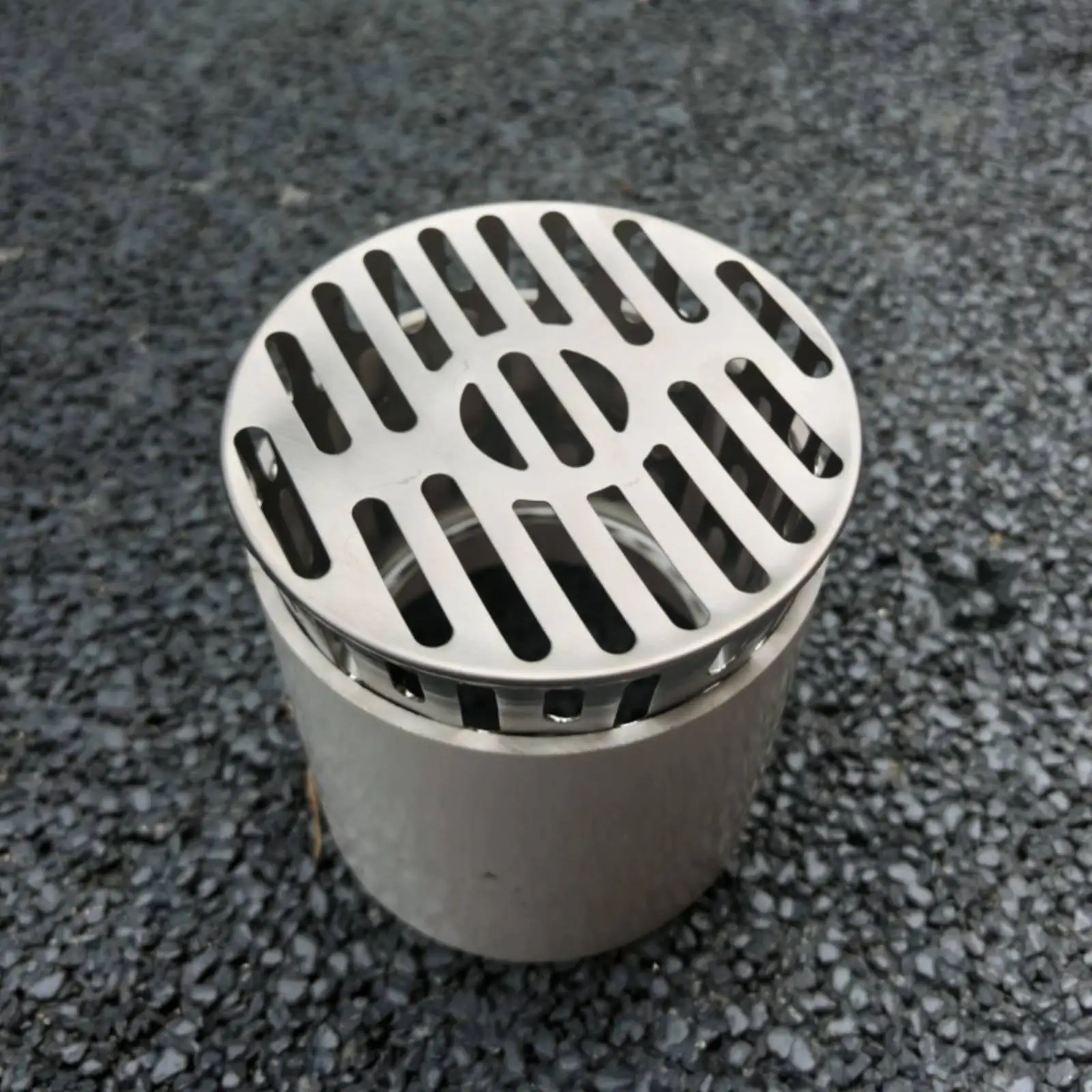 Side-Outlet Drain Cover with Perforations Load-Bearing Stainless Steel Floor Drain Cover Perforated