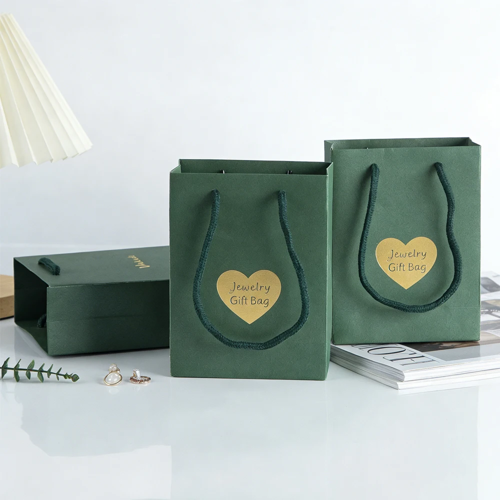 

Personalized 12x5.7x16cm Jewelry Handle Paper Tote Bag Custom Green Travel Gift Packaging Box Earrings Phone Organizer Pouch
