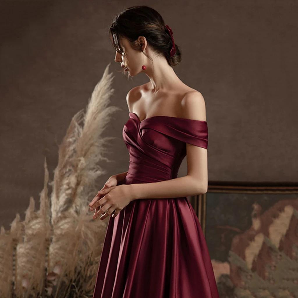 Burgundy Satin Cocktail Dresses Off Shoulder Boat Neck A Line Strapless Pleated Formal Party Wedding Toast Evening Gowns New