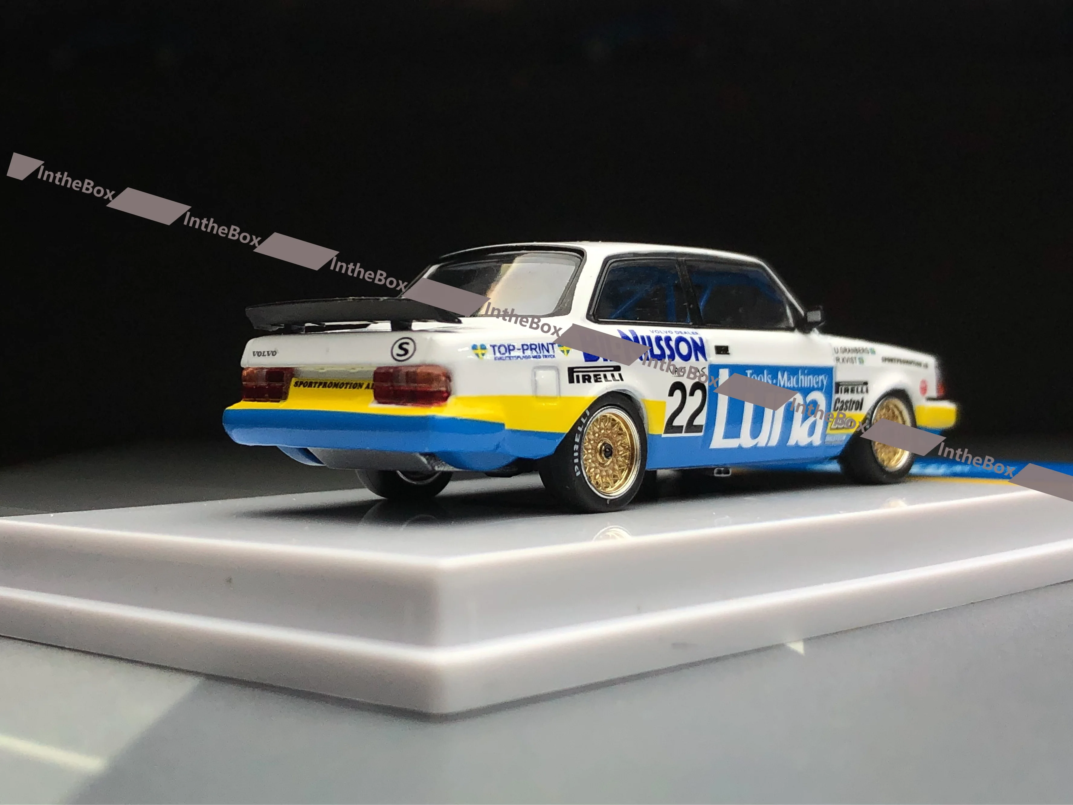 Tarmac Works 1:64 240 Turbo ETCC Zolder 1984 Winner Diecast Model Car