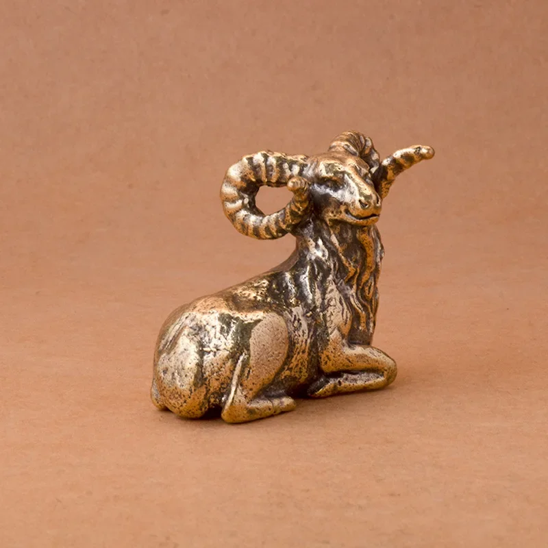 

Antique Brass Antelop Statue Small Desktop Toy Ornaments Vintage Copper Animal Goat Figurines Figurines Paperweight Home Decors