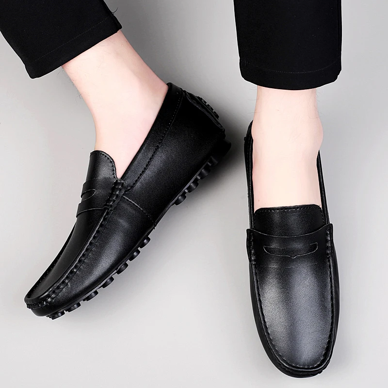 Comfortable Men Loafers Flat/4cm Elevator Shoes Men Sneakers Black White Soft Leather Men Flats Height Increase Taller Shoes