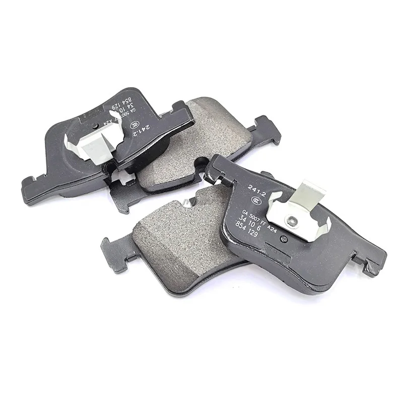 

Передняя тормозная колодка для BMW X3 F25 X4 F26 18d 18i 20dX 20i 20iX 28iX 30dX 35dX 35iX 34106859182