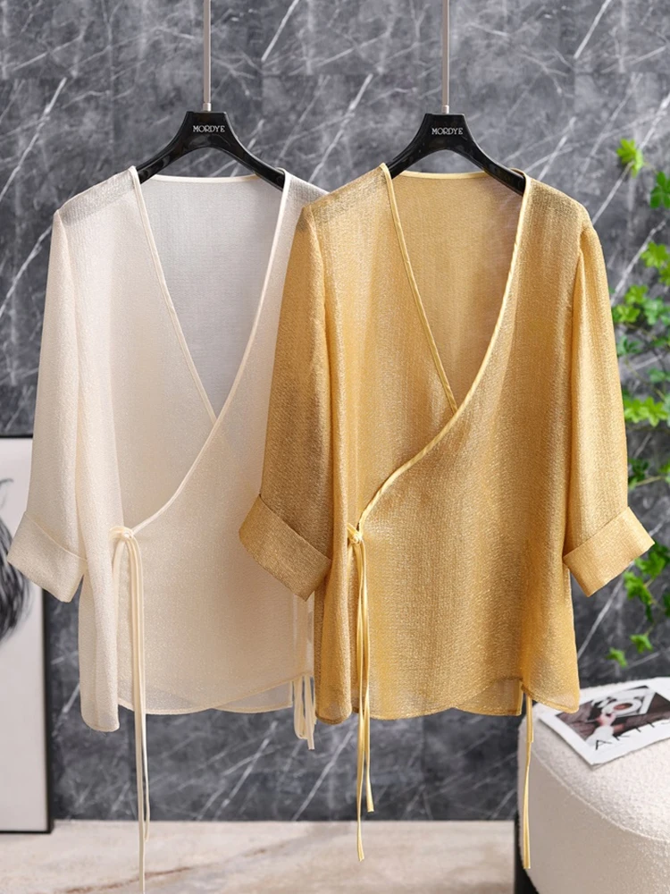 

New Chinese Style Bright Silk Chiffon Shirt V-Neck Button Detail Asymmetrical Straight Cut Mid-Length Women's Business Casual...