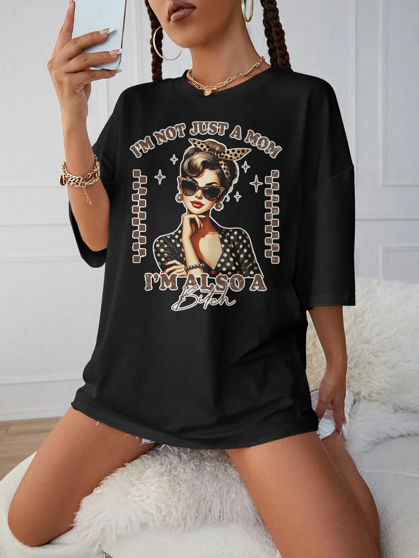 

I'm not just a mom Comfortable Women's Black Round Neck T-Shirt Maternity Wear for Late Pregnancy Winter Style