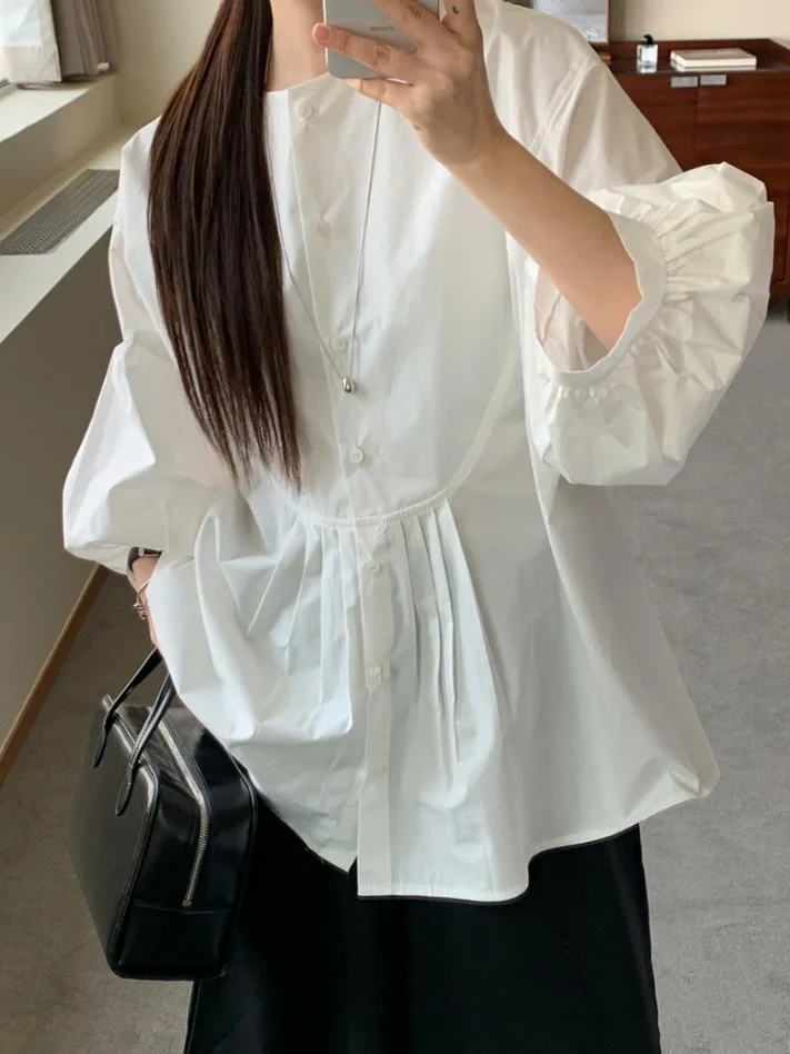 

Стильная свободная белая женская рубашка с одной пуговицей, корейский дизайн, эффект стройности, с отворотами, из хлопка, с длинными рукавами-фонариками