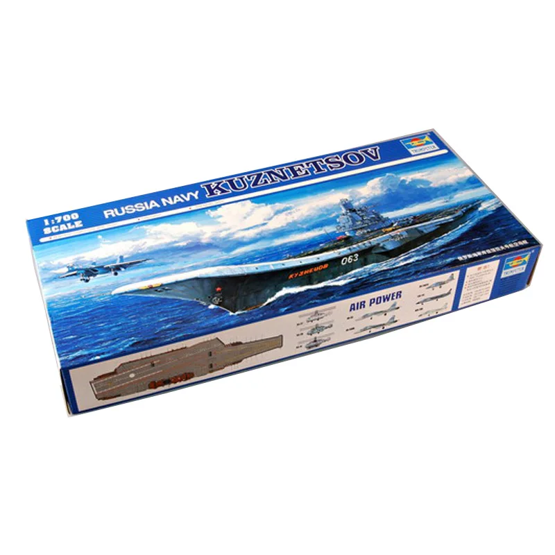 

Trumpeter 05713 1/700 Scale Russian Admiral Kuznetsov Aircraft Carrier Ship Toy Hobby Assembly Plastic Toy Model Building Kit