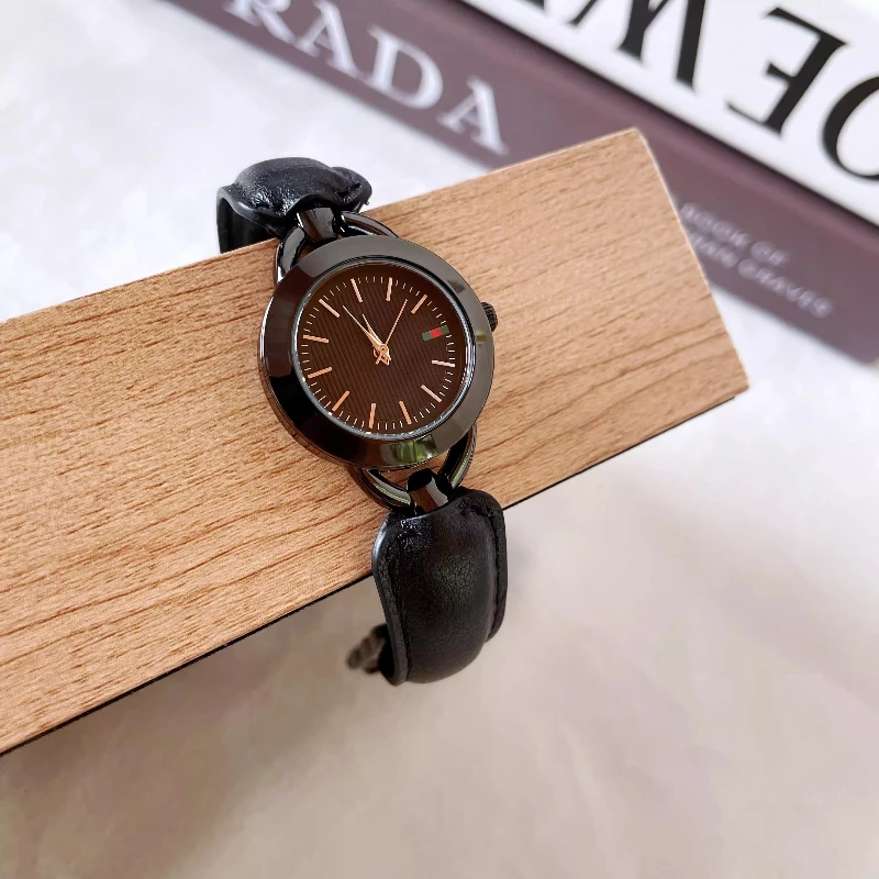 Classic Trend Ladies Watch Elegant Simple Retro Waterproof 2025 Quartz Watch Birthday Gift