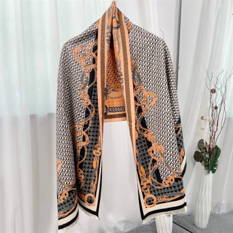 

Luxury Brand Double-sided Scarf Women Mrs Winter Warm Cashmere Shawl Animal Bee Printing Soft Thin Blanket Holiday Gifts