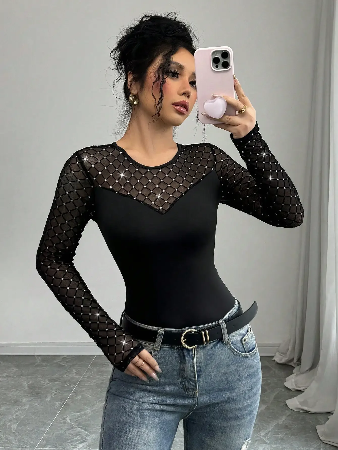 Bonita malla ajustada sexy empalmada ​ ​ Manga larga cuello redondo transparente flocado perspectiva tela negro Otoño e Invierno mujer Ju