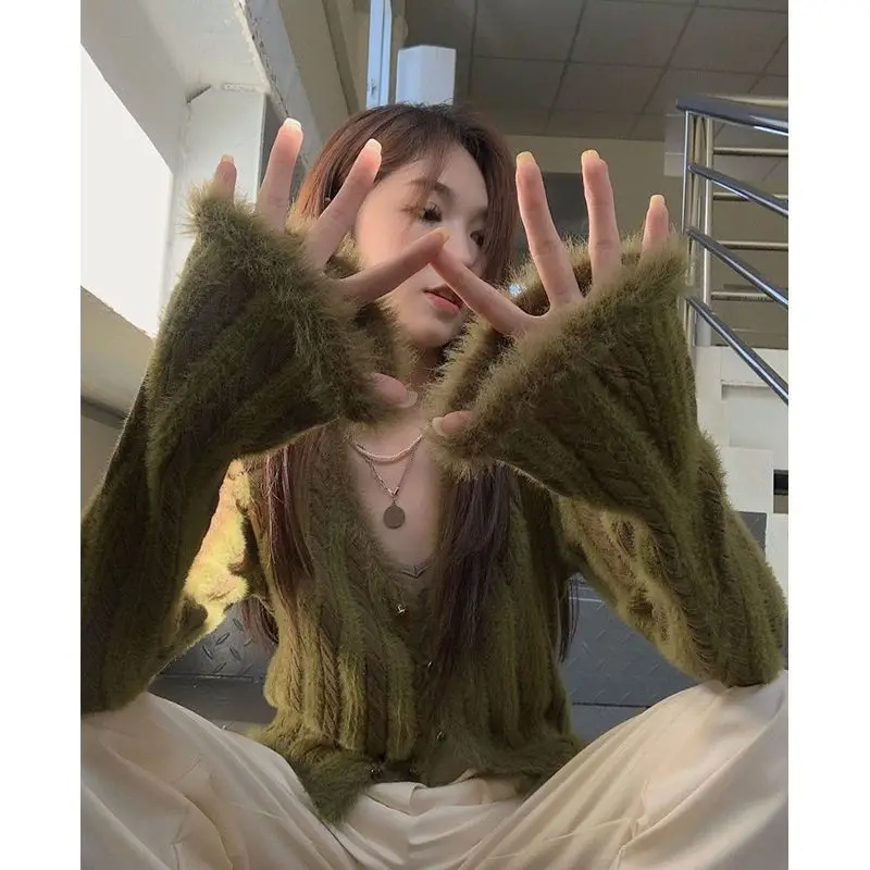 

Sweaters Jumpers Cardigans Womens Ladies Premium Yarn Harlequin Pattern Fitted Tennis Club Preppy Style Elegant Fashion Colorful