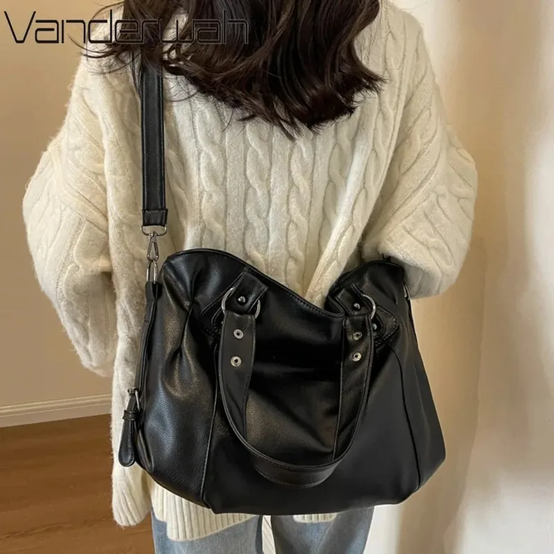 Bolsa de Ombro Feminina Grande em Couro Macio para Laptop — foto 2