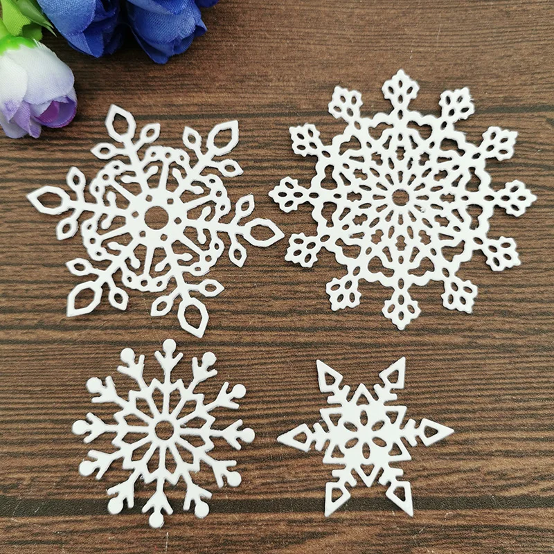 4 sztuk/zestaw christmas snowflake Metal wykrojniki szablony dla DIY Scrapbooking dekoracyjne wytłaczanie rzemieślnicze szablon sztancowanie