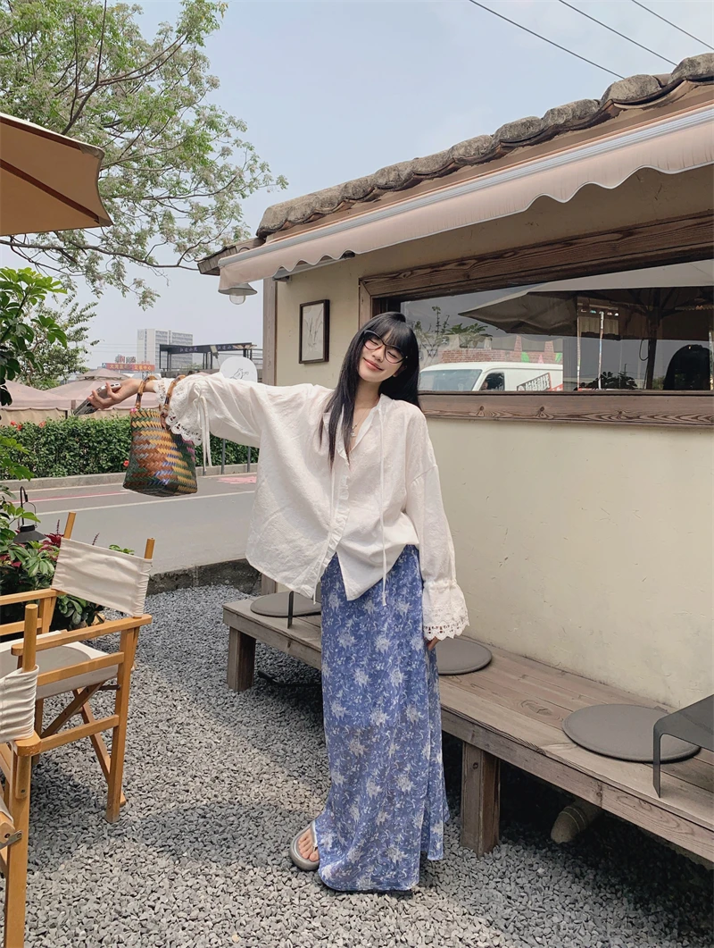 

Элегантный комплект из двух предметов: рубашка с длинными рукавами на шнуровке и юбка с принтом для женщин, весенняя мода, повседневный стиль, удобный свободный крой.