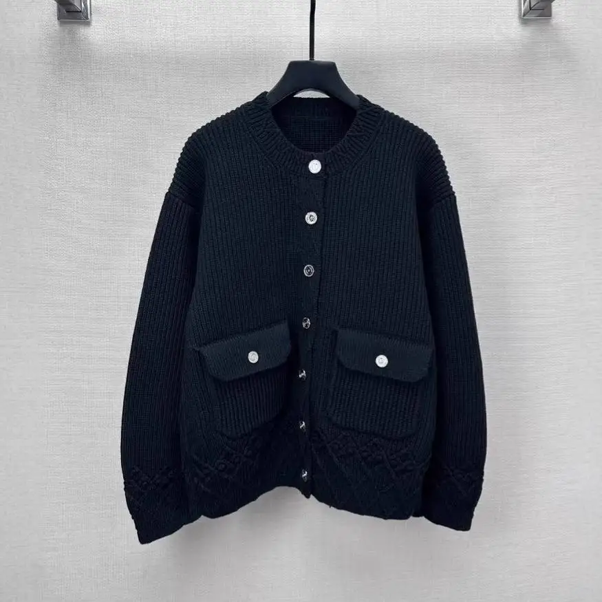 2025 Early Spring New Style Hollow out Floral Embroidery Small Fragrance Style Cabinet Design Women's Short Outerwear