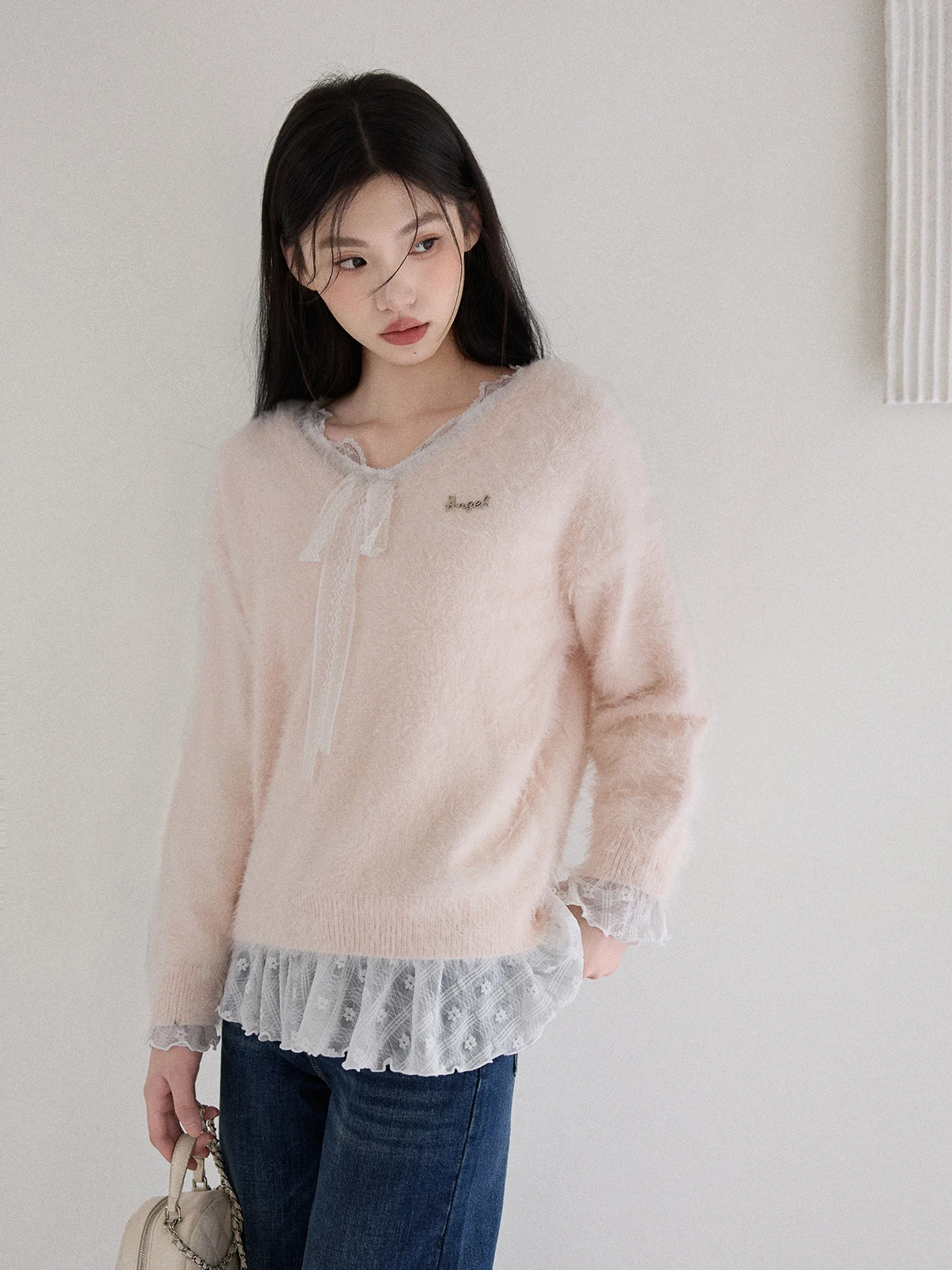 

Мягкий розовый вязаный свитер женский свободного кроя, длинный, накидной, в корейском стиле, зимний, комфортный, для создания ощущения расслабленности