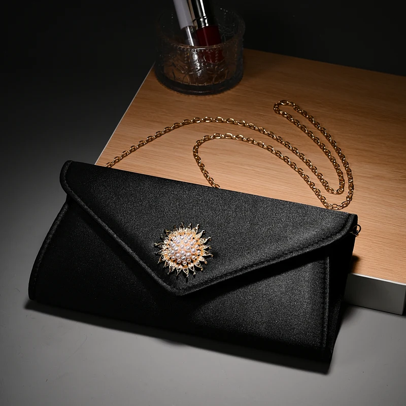 

New fashionable socialite travel party and gathering storage bag European and American high-end style evening dress and dinner