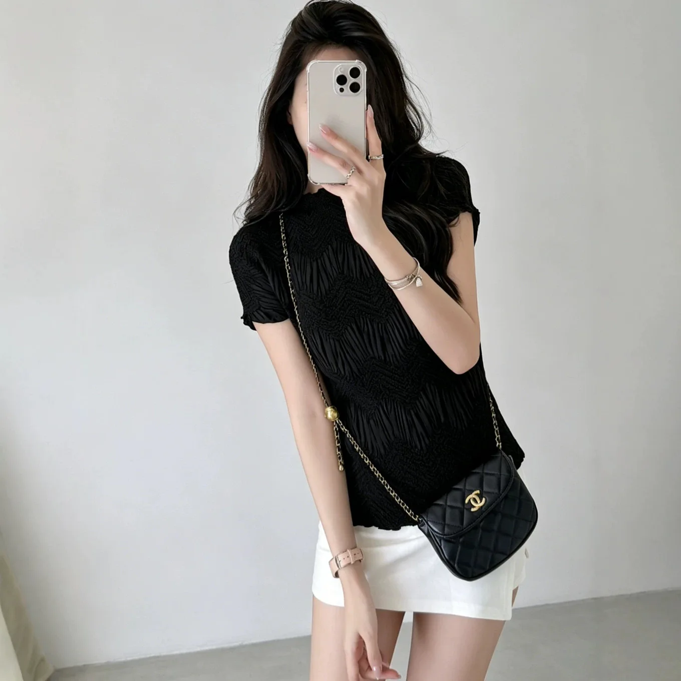 

Women's Miyake-style top, gentle and fashionable, youthful pullover, stretchy and slimming, versatile short-sleeved T-shirt.