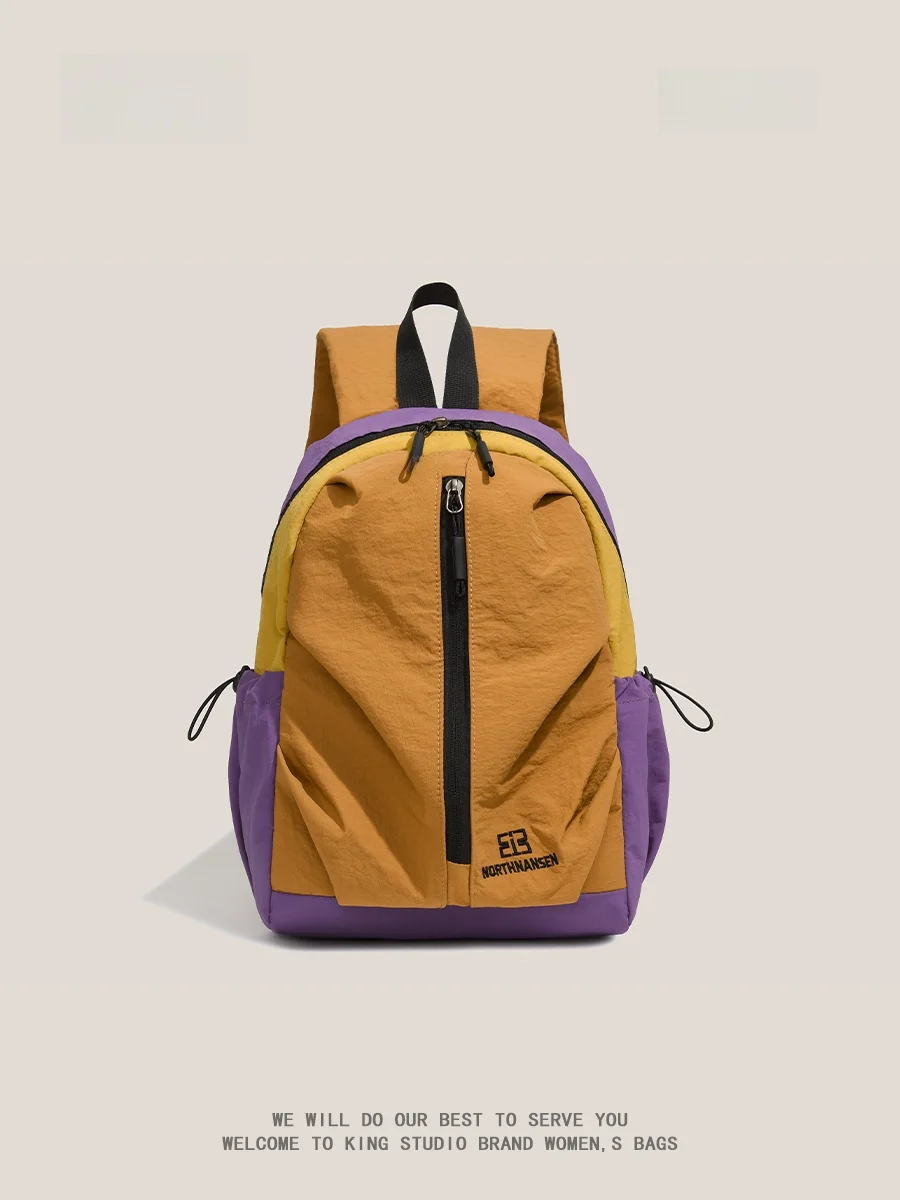 

Ultra-Lightweight Commuter Women's Backpack Large Capacity Casual Computer Bag Outdoor Function Style Zipper Closure Arch Shape