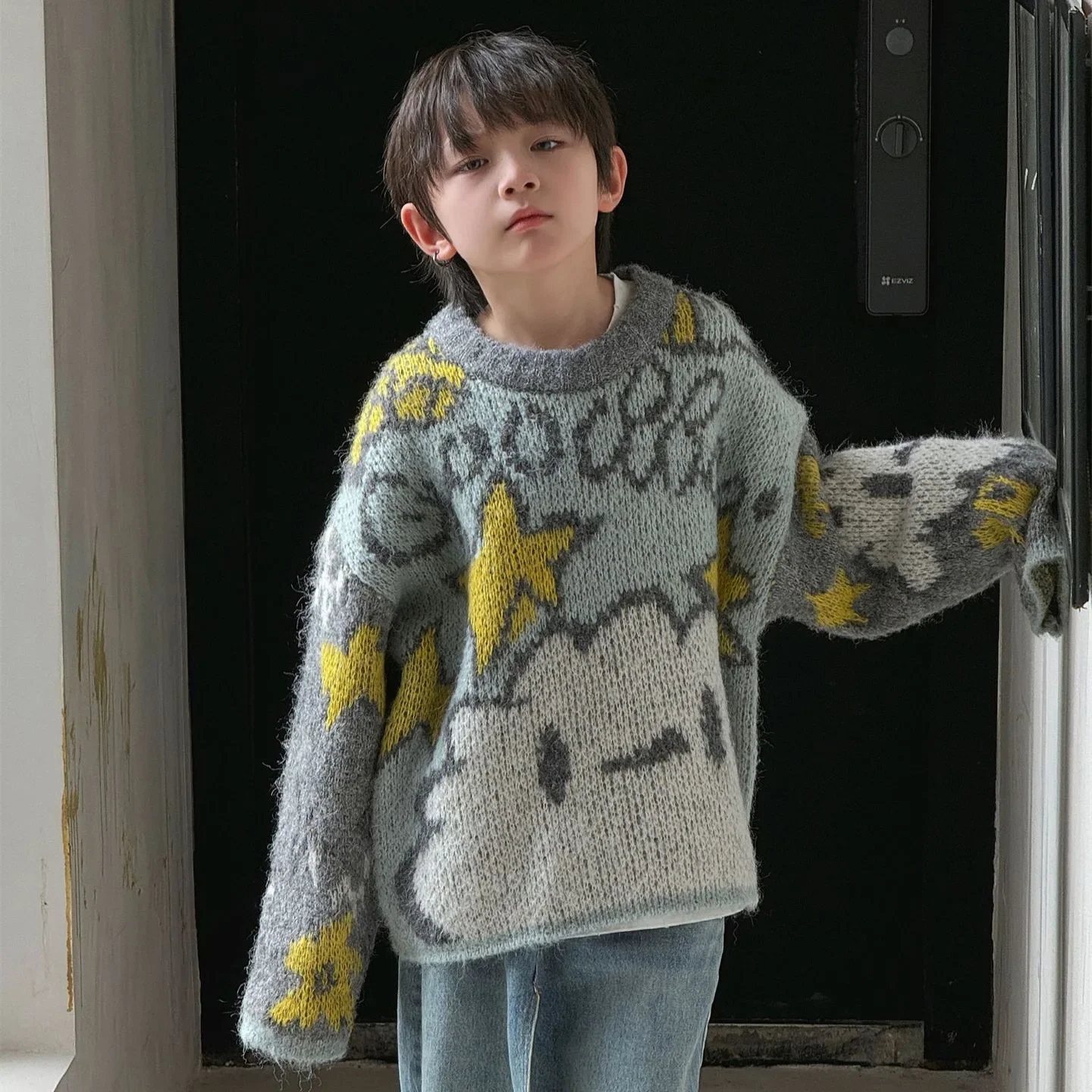 2024 Autumn Korean Edition New Graffiti Cute Sweater for Middle aged Children