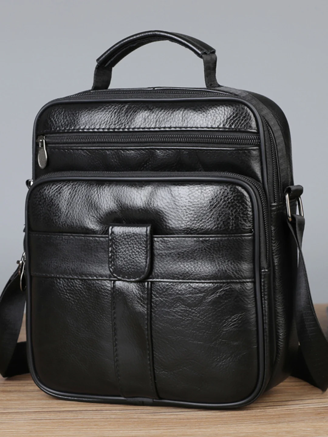 Genuine Leather Men's Crossbody Bag Top Layer Cowhide Business Large Capacity Handbag Commuting Travel Single Shoulder Backpack