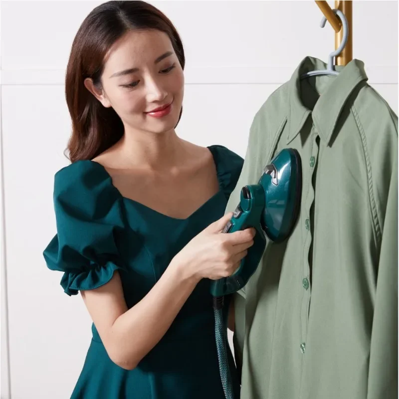 Steam hanging iron, household handheld small hanging ironing flat ironing European clothing store ironing hanging iron