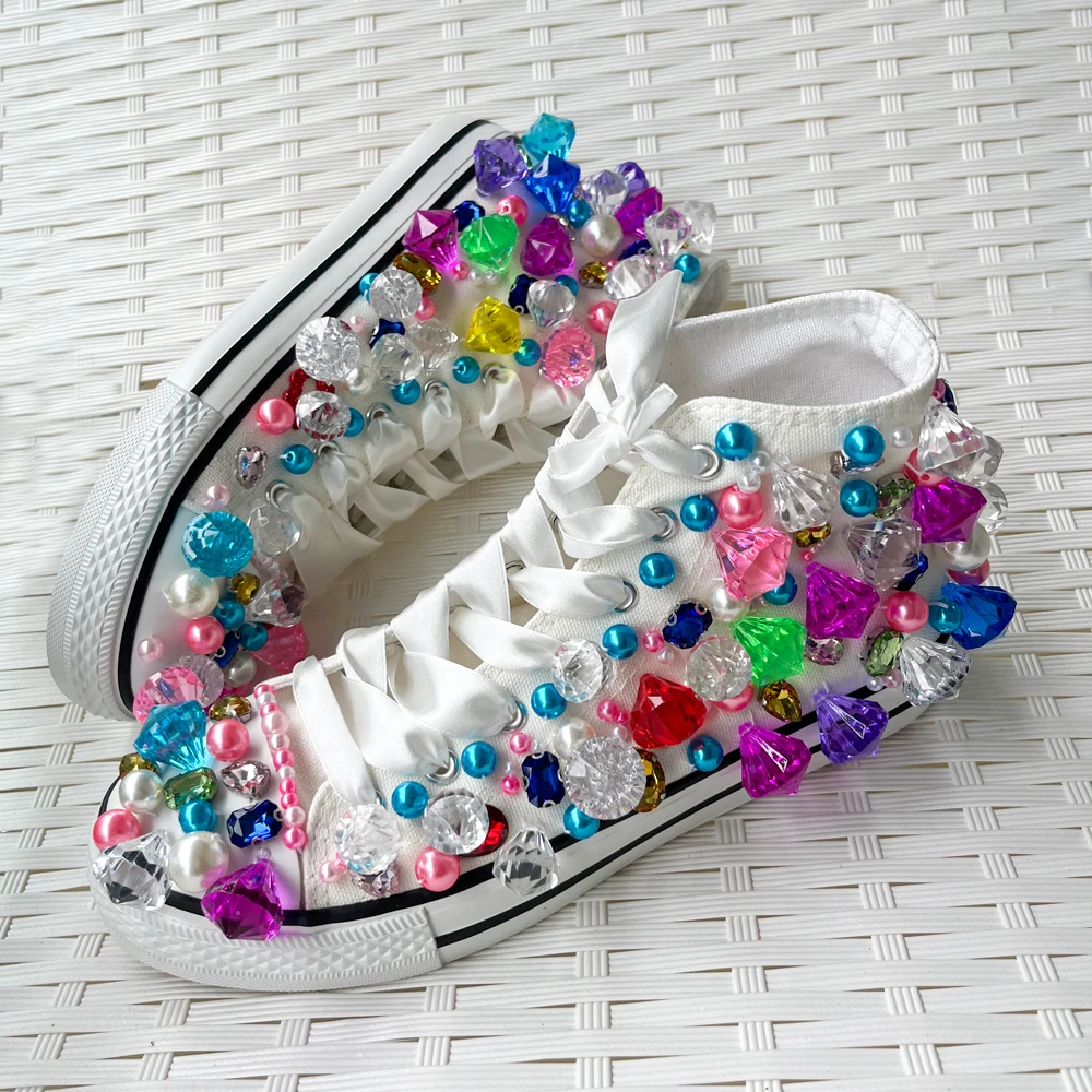 Canvas Little White Shoes Candy Big Jewel Sweet Random Colored Gemstones The color of gemstones is random and irregular Sneakers