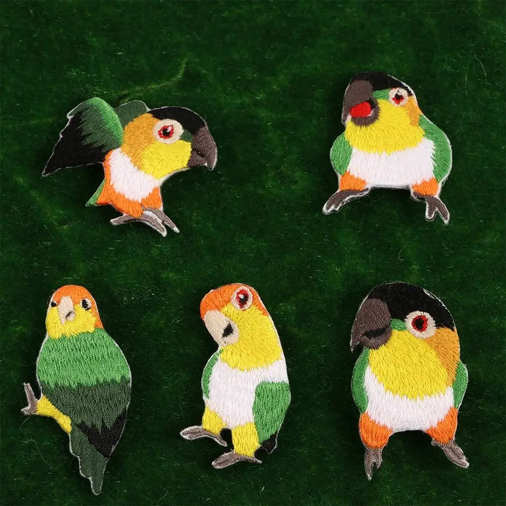 Cute 1Piece Parrot Jacket Embroidered Sew On Jeans Embroidery Applique Clothes Decorative Iron On Patches