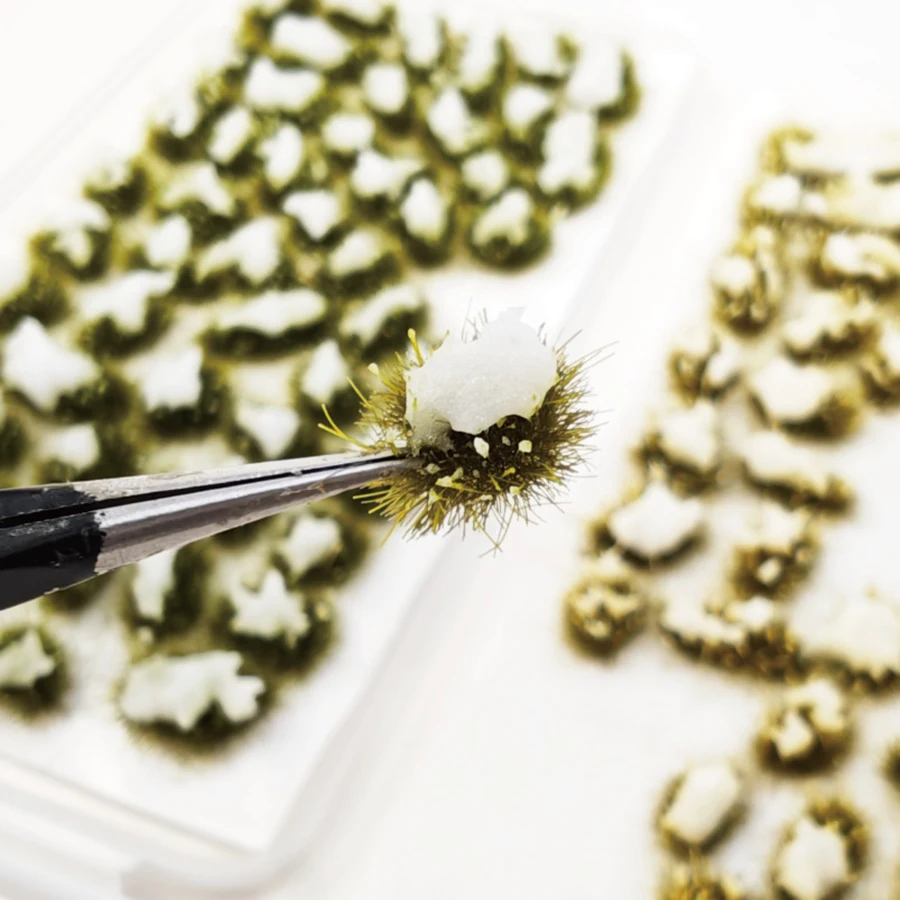 Wysokość 5-7mm Miniaturowy pęczek zimnej trawy - modelowanie DIY / układ pociągu kolejowego / sceneria wojennej / krajobraz wojskowy / zestawy dioram