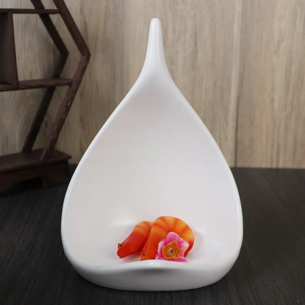 

Modern White Ceramic Dinner Plate Household Bread Dessert Kitchen Tableware Abstract Art Utensils Porcelain