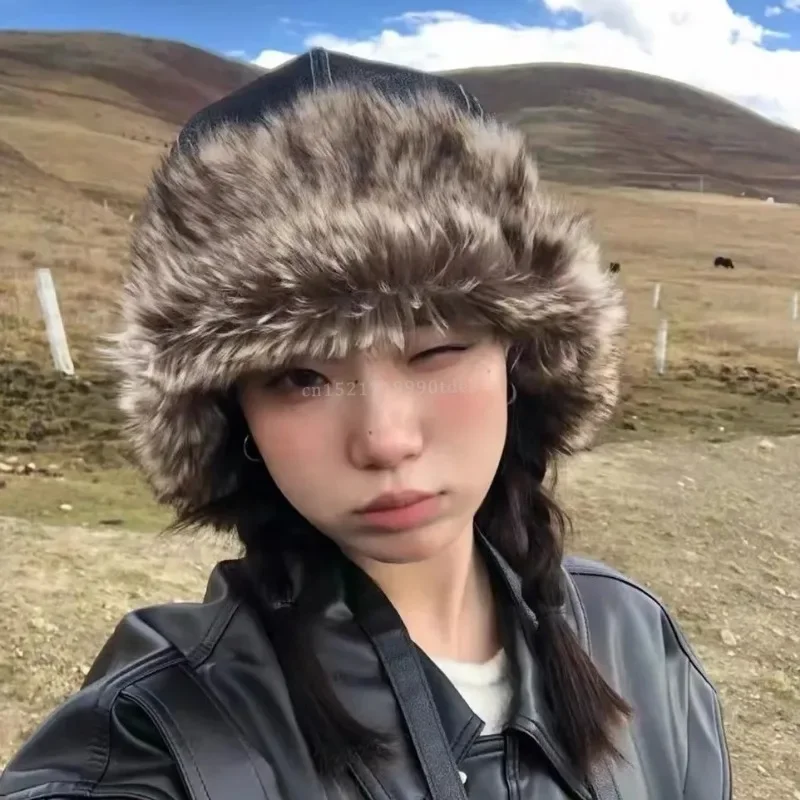 Korean Version Retro Plush Pilot Bomber Hats for Men and Women Ins Winter Thickened Warm PU Leather Windproof Ski Caps