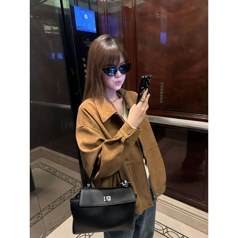

Vintage Suede Jacket Women's Loose Fit Notch Collar Spring Lightweight Coat American Retro Style Multi-Pocket Everyday Essential