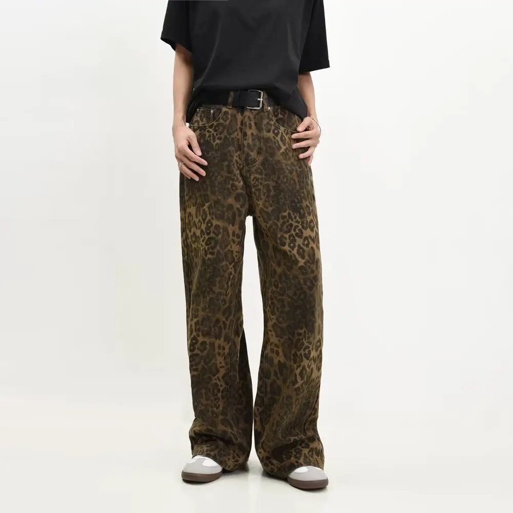 Retro Leopard Print Men's Jeans Straight Leg Loose Fit Wide Unisex Pants Fashion Animal Print Casual Streetwear Denim Trousers