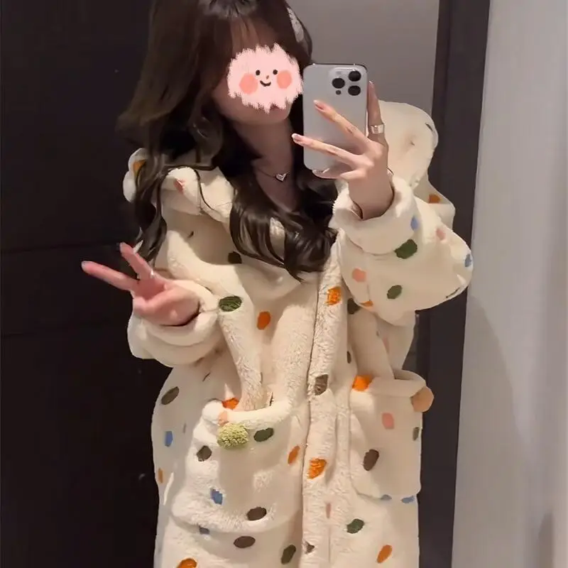 Pigiama in pile corallo per donna in inverno morbido peluche con cappuccio camicia da notte lunga spessa calda vestiti per la casa che possono essere indossati come capispalla