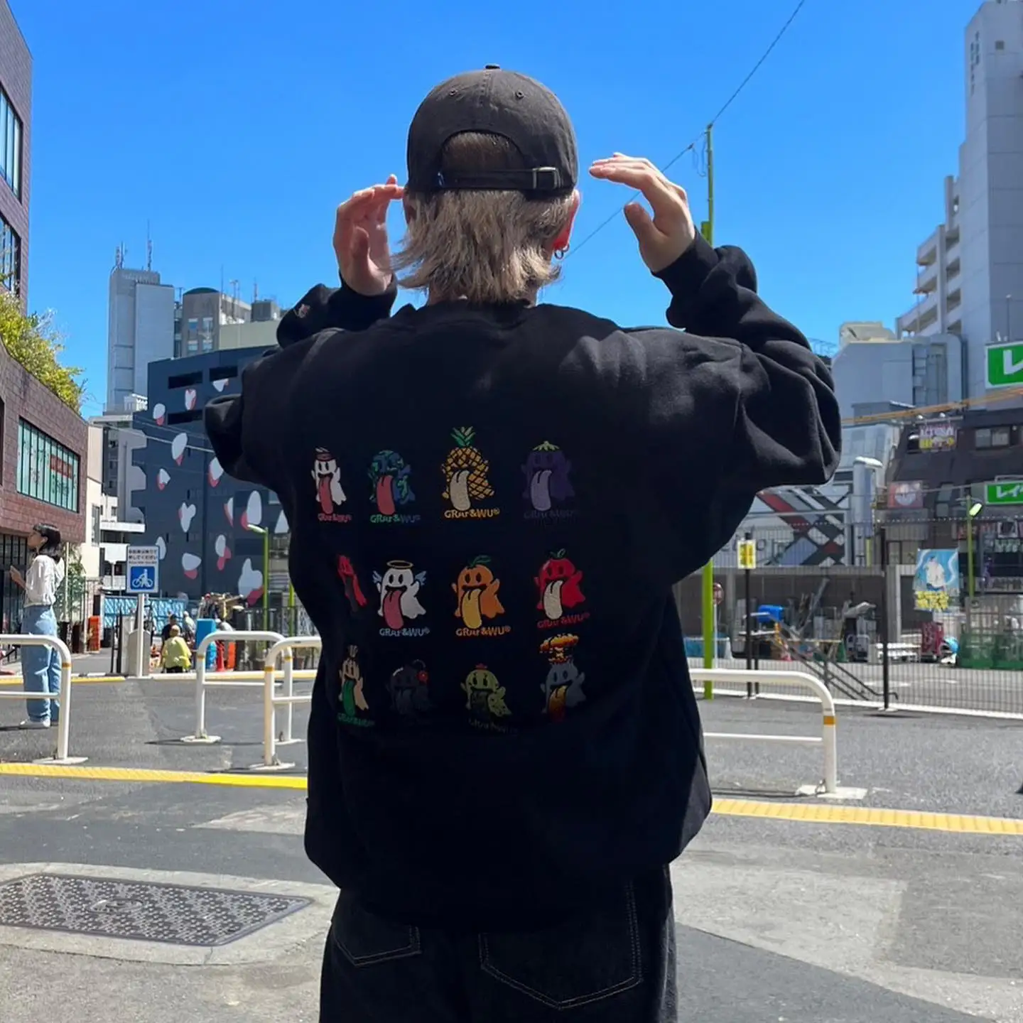 Harajuku retro embroidery ghost graphic t shirts oversized streetwear original quality cotton long sleeved y2k top men clothing