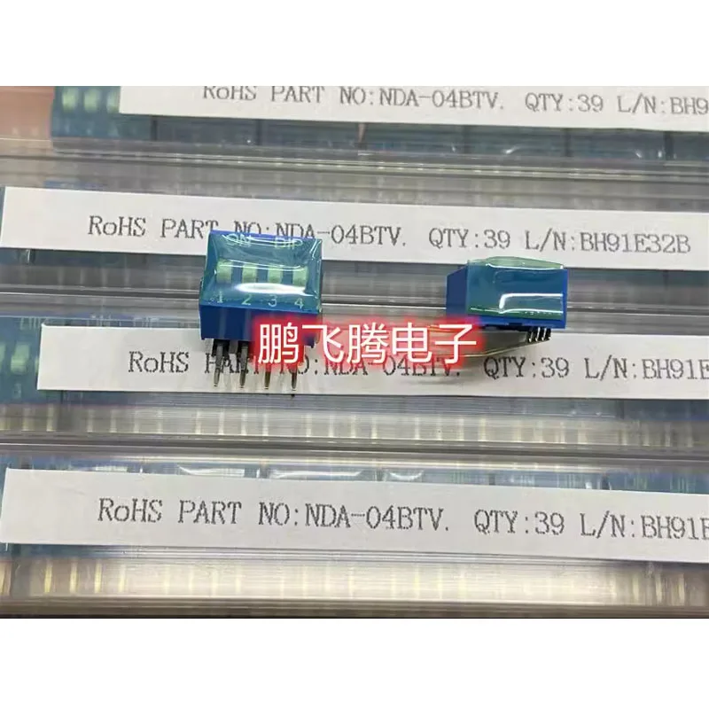 10 pz/lotto Taiwan DIP NDA-04BTV DIP Switch 4 posizioni piede piegato lato verticale Toggle 90 gradi 2.54mm blu