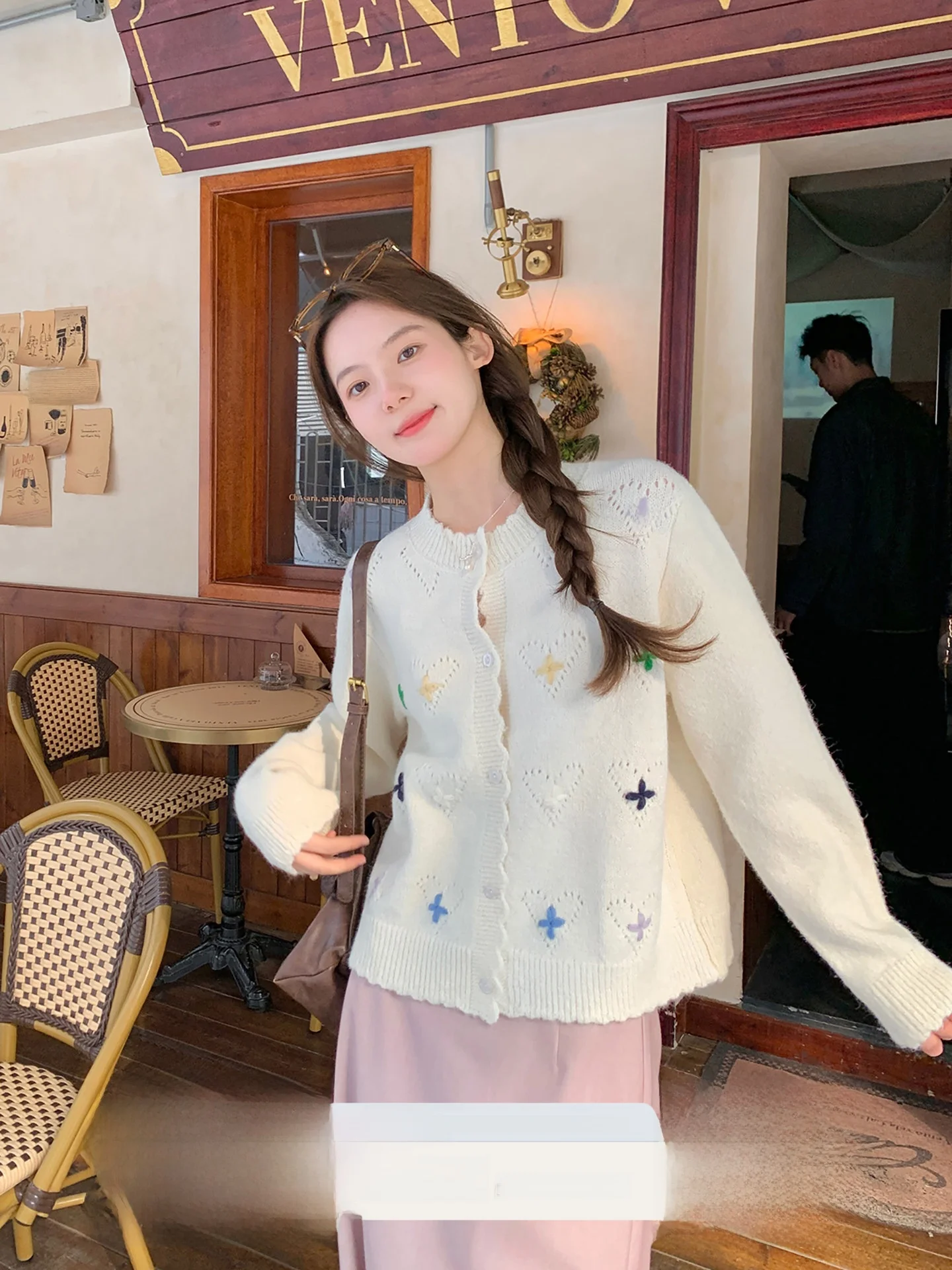 

Sweet Embroidered Women's Knitwear Soft Fluffy Long Sve Casual Sweater Coat Floral Ins Sle Comfortable Spring Cardigan