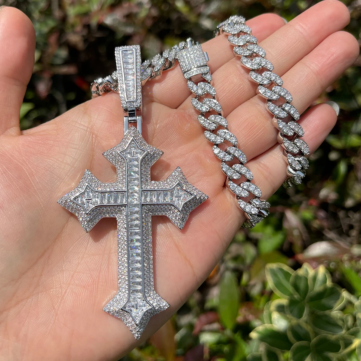 Bubble Letter Iced Out Cross Necklace for Men Prong Setting Real Copper Cubic Zirconia Hip Hop Jewelry Dropshipping Items