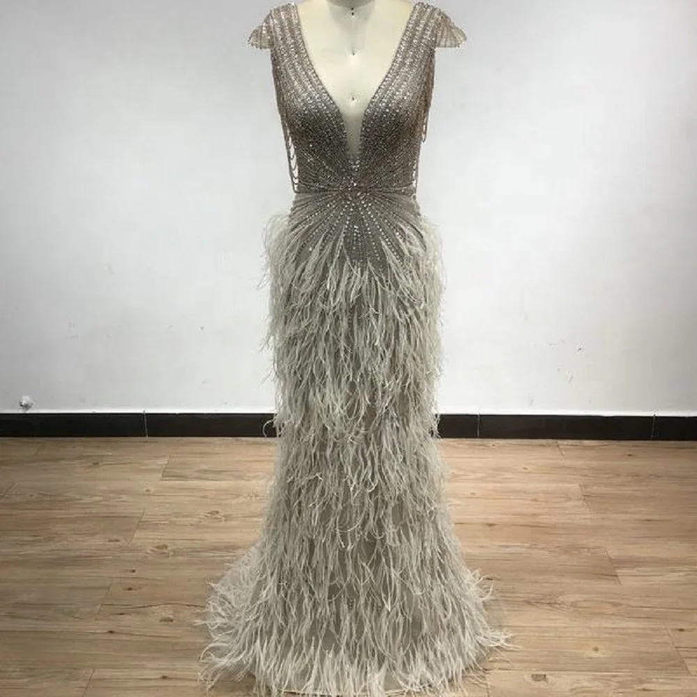 Luxury Deep V Neck Feather Bead Evening Dresses Tassel Floor Length Sleeveless Crystal Mermaid Evening Dresses For Women