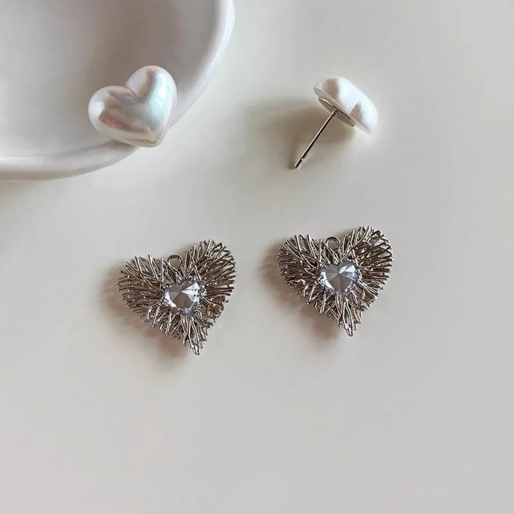 Charm Temperament Micro-inlay Zircon White Imitation Pearl Heart Stud Earrings for Women Designer Jewelry Two Ways To Wear It