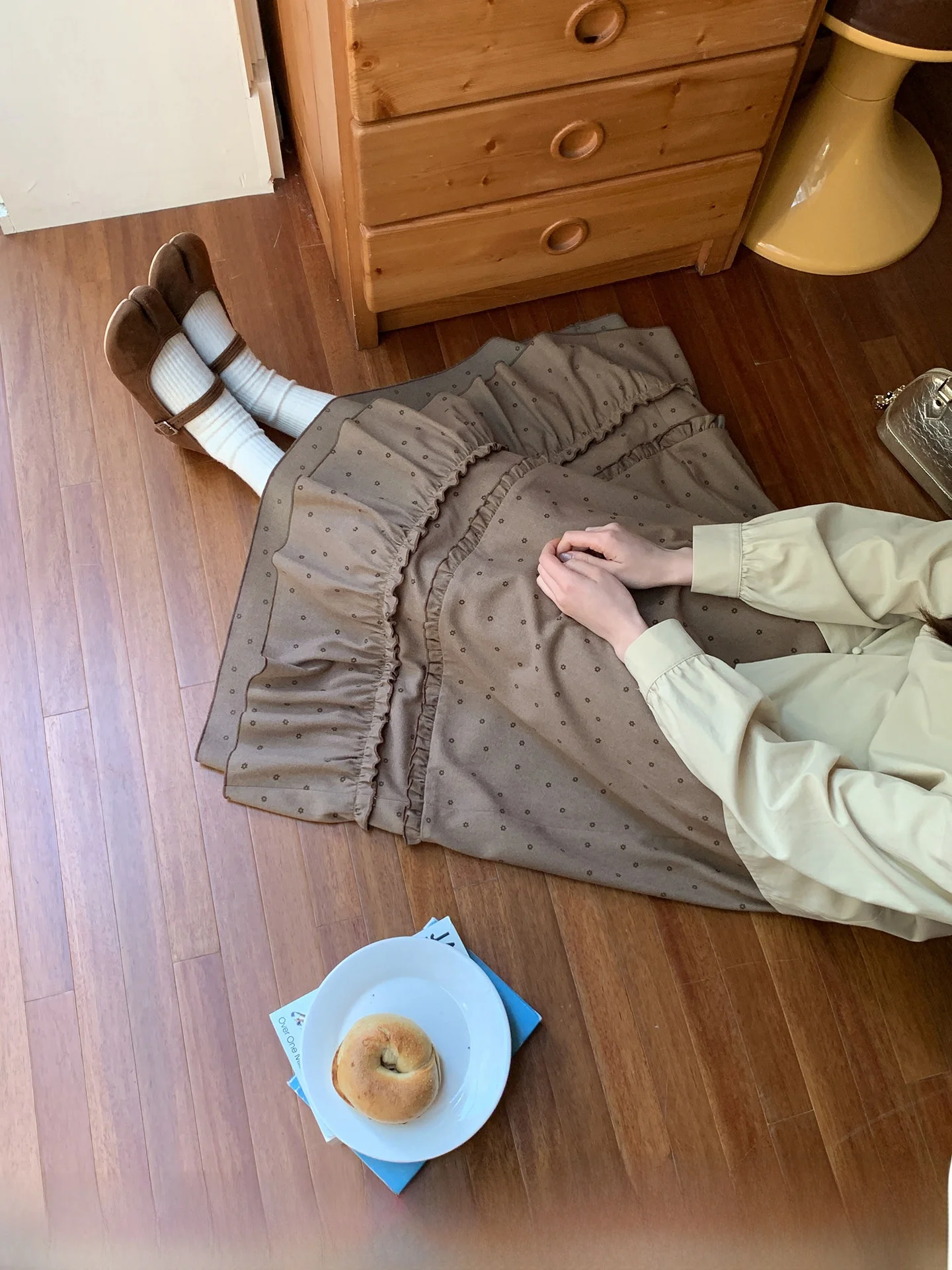 

Hello Polka Dot Ruffle Hem Midi Skirt Women's Autumn Winter Casual Long Skirt Vintage Sle High Waist A-Line Skirt