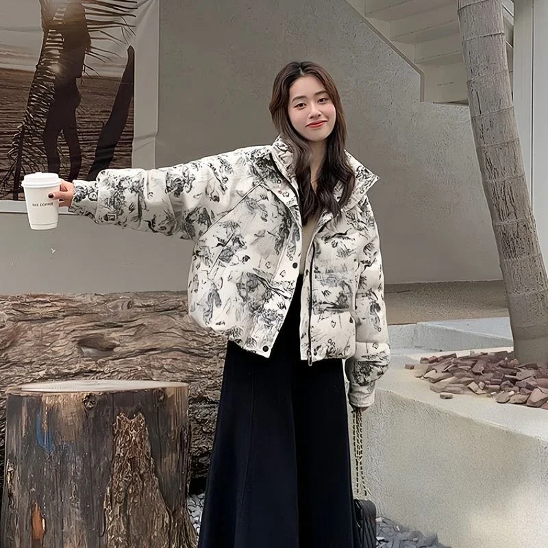 2025, neue Winterjacke für zierliche Größen, lockerer, verdickter Baumwoll-Daunenmantel, kurzes Design, Wärmekomfort