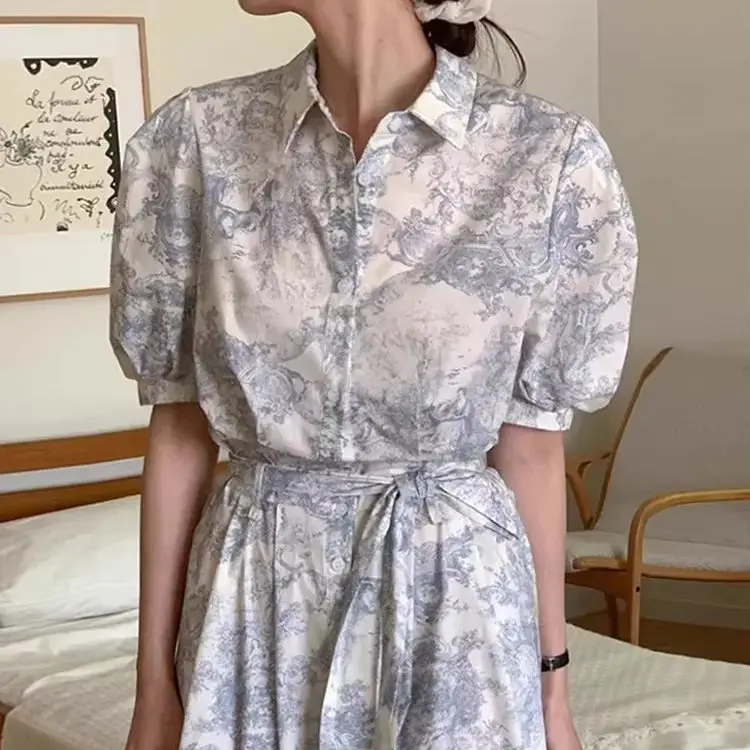 

Retro Style Ink Printed Dress For Women In Summer, With A Lapel Tie And Waist Cinching Short Sleeved Dress
